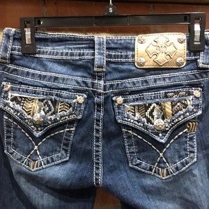 Miss Me signature boot cut size 27/34